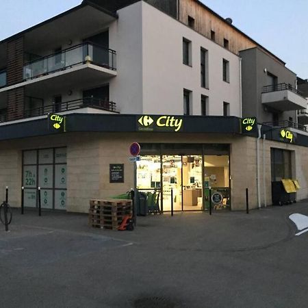 Logement A Brive Avec Terrasse Et Climatisation - Pres De La Gare Et Du Centre-Ville - Wifi Et Stationnement Gratuit Ngoại thất bức ảnh