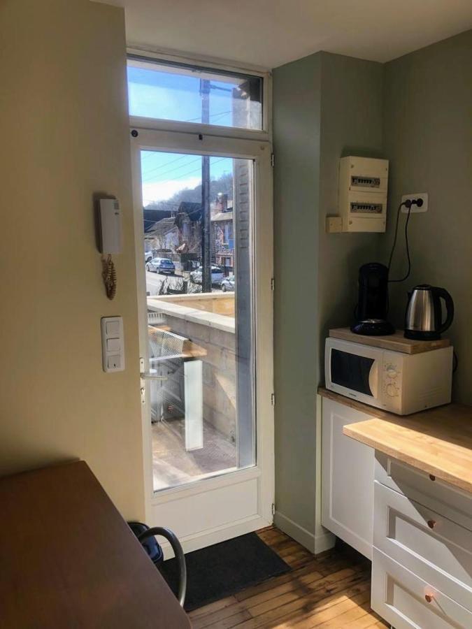 Logement A Brive Avec Terrasse Et Climatisation - Pres De La Gare Et Du Centre-Ville - Wifi Et Stationnement Gratuit Ngoại thất bức ảnh