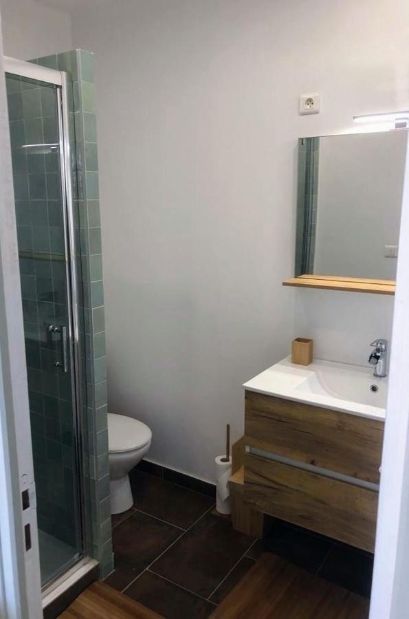 Logement A Brive Avec Terrasse Et Climatisation - Pres De La Gare Et Du Centre-Ville - Wifi Et Stationnement Gratuit Ngoại thất bức ảnh